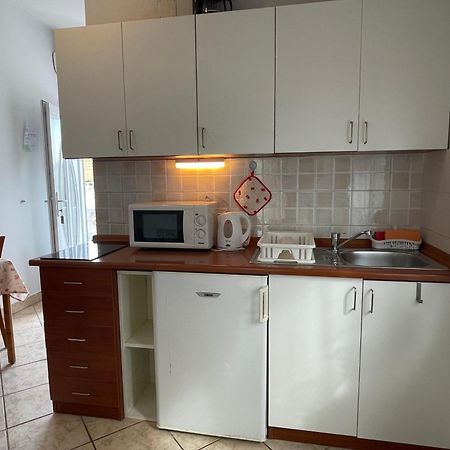 Apartments Zora Нин Стая снимка